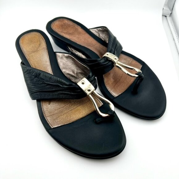 Sofft Womens Leather Sandals black, Size 8M - Picture 1 of 9